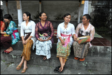 Balinese Women