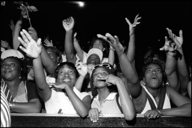 Fans at Blackstreet concert