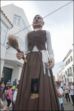 Gegants or Gigantes