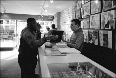 Dub Vendor Record Shop 