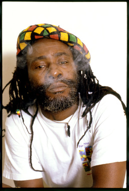 Burning Spear smoke